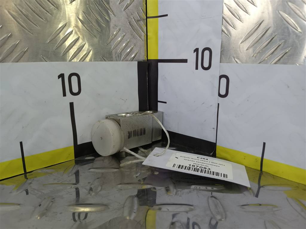 клапан кондиционера SUZUKI Grand Vitara 2.0 4WD MT (140 л.с.)Grand Vitara  II (2005—2008) Внедорожник 9543164J80, 750 рублей, Москва