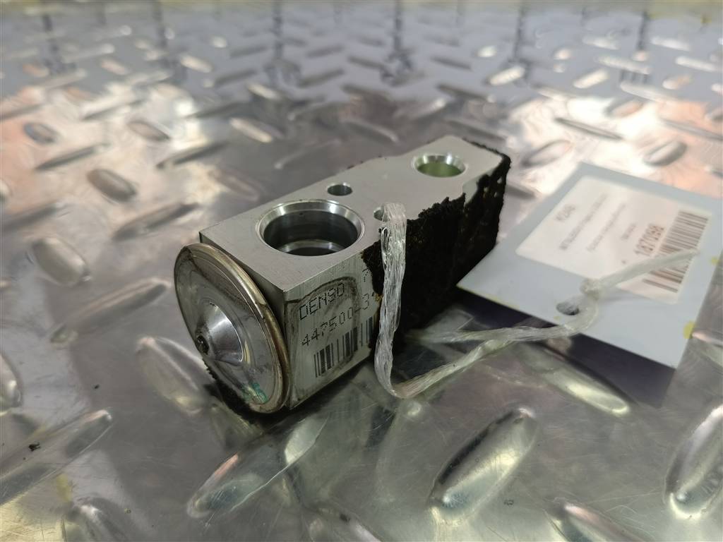 клапан кондиционера MITSUBISHI PAJERO  7801A519, 1900 рублей, Москва