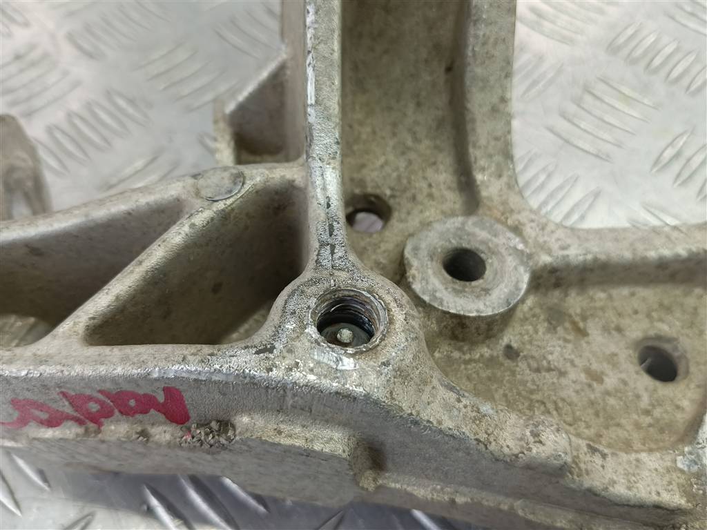 кронштейн подрамника Volkswagen Caddy  1K0199296F, 6150 рублей, Москва