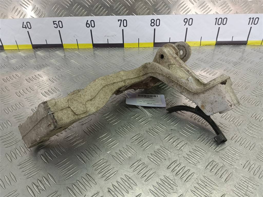 кронштейн подрамника Volkswagen Caddy  1K0199295F, 6150 рублей, Москва