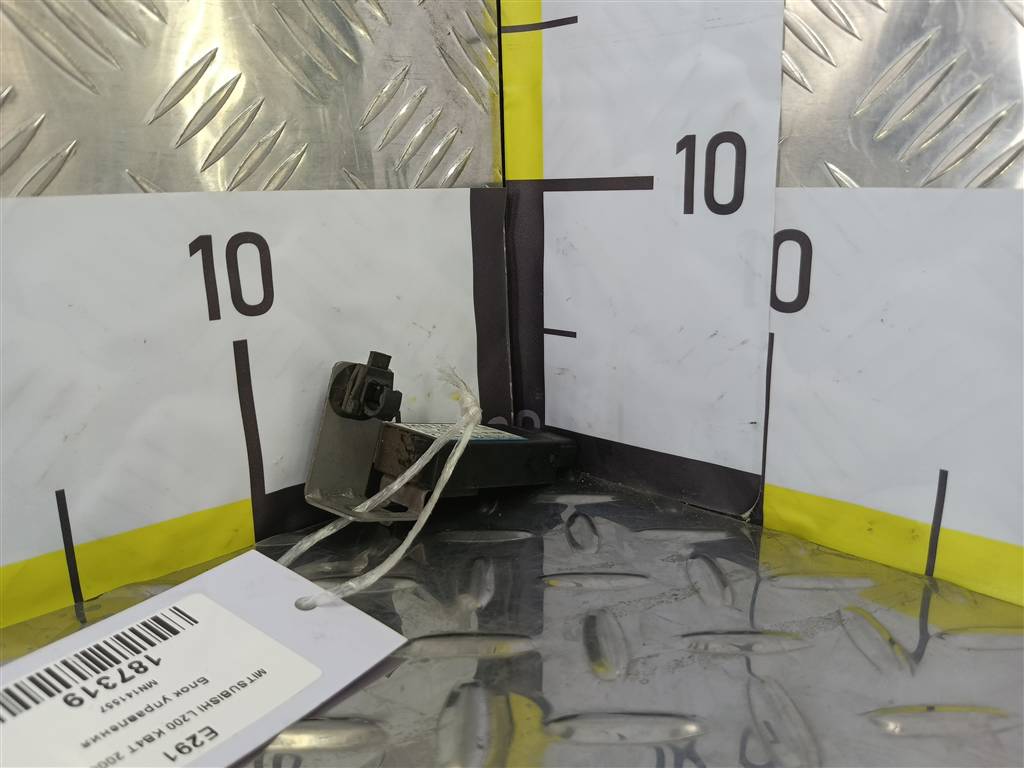 блок управления MITSUBISHI L200  2.5 DI-D MT (136 л.с.)L200  IV (2006—2014) Пикап MN141557, 750 рублей, Москва