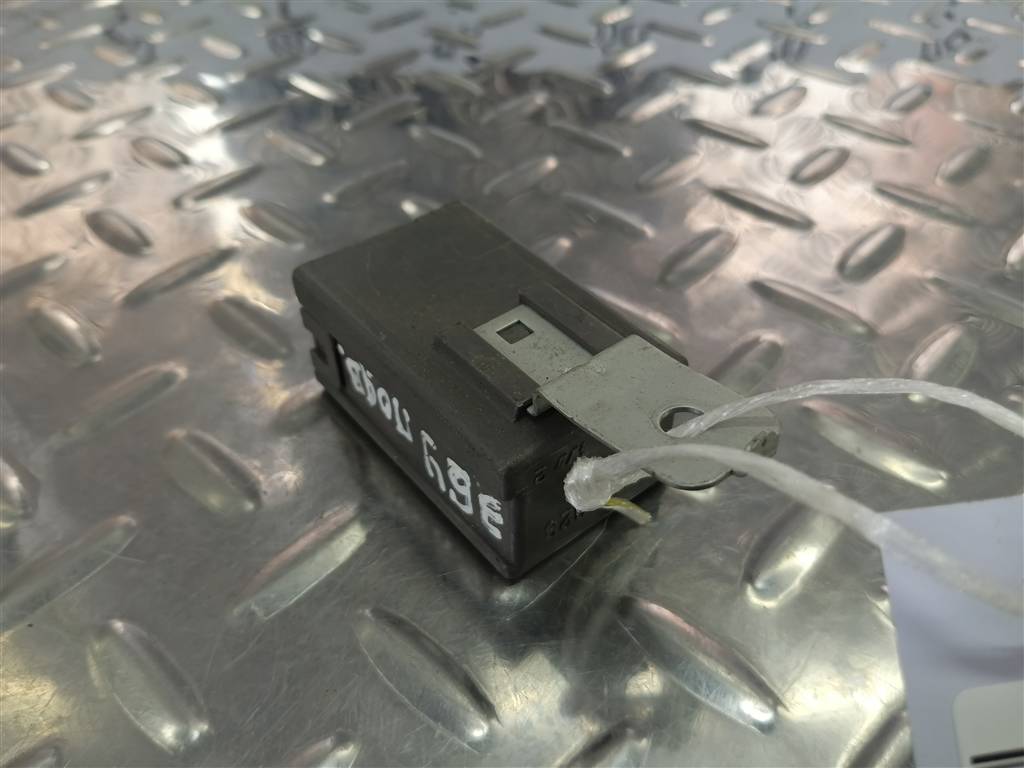 блок управления подвеской MITSUBISHI PAJERO  MN117823, 1090 рублей, Москва