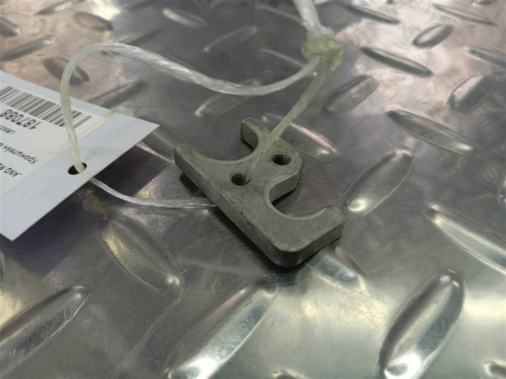 кронштейн клапана кондиционера LAND ROVER FREELANDER 2.2 TD MT (150 л.с.)Freelander  II (2006—2010) Внедорожник LR003199, 980 рублей, Москва