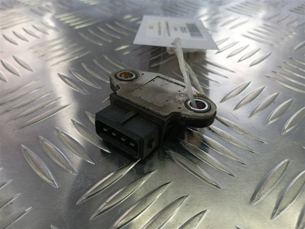 коммутатор системы зажигания MITSUBISHI CARISMA  MD374437, 6730 рублей, Москва