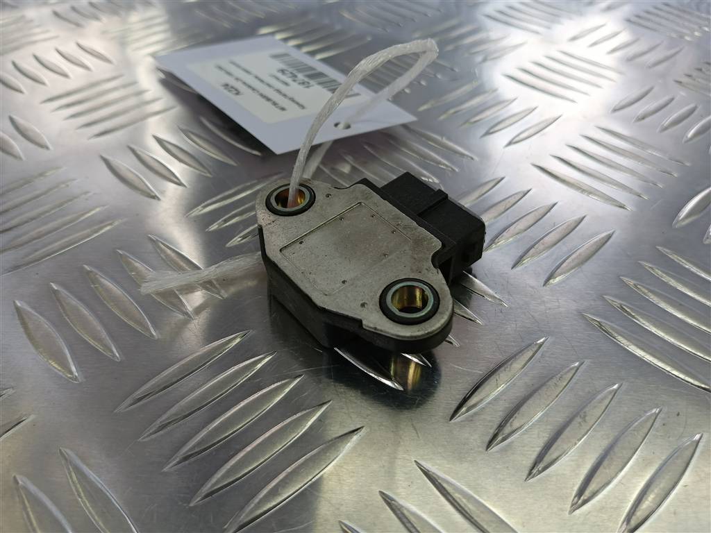 коммутатор системы зажигания MITSUBISHI CARISMA 1.6 AT (90 л.с.)Carisma  I рестайлинг (1999—2004) Лифтбек MD374437, 6730 рублей, Москва