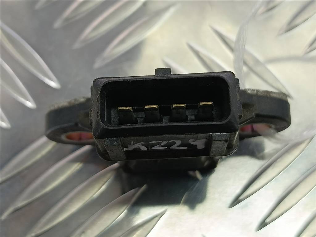 коммутатор системы зажигания MITSUBISHI CARISMA 1.6 AT (90 л.с.)Carisma  I рестайлинг (1999—2004) Лифтбек MD374437, 6730 рублей, Москва