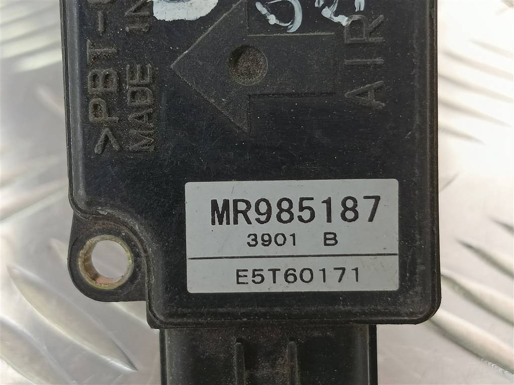 расходомер воздуха (дмрв) MITSUBISHI OUTLANDER  MR985187, 5230 рублей, Москва