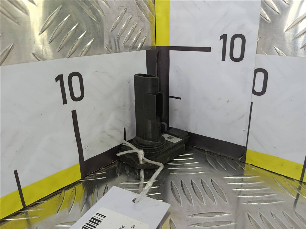 расходомер воздуха (дмрв) MITSUBISHI OUTLANDER  MR985187, 5230 рублей, Москва