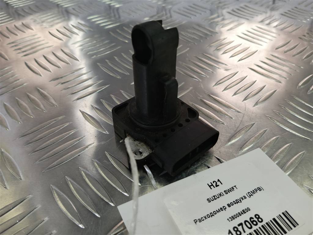 расходомер воздуха (дмрв) SUZUKI SWIFT  1380084E00, 3620 рублей, Москва