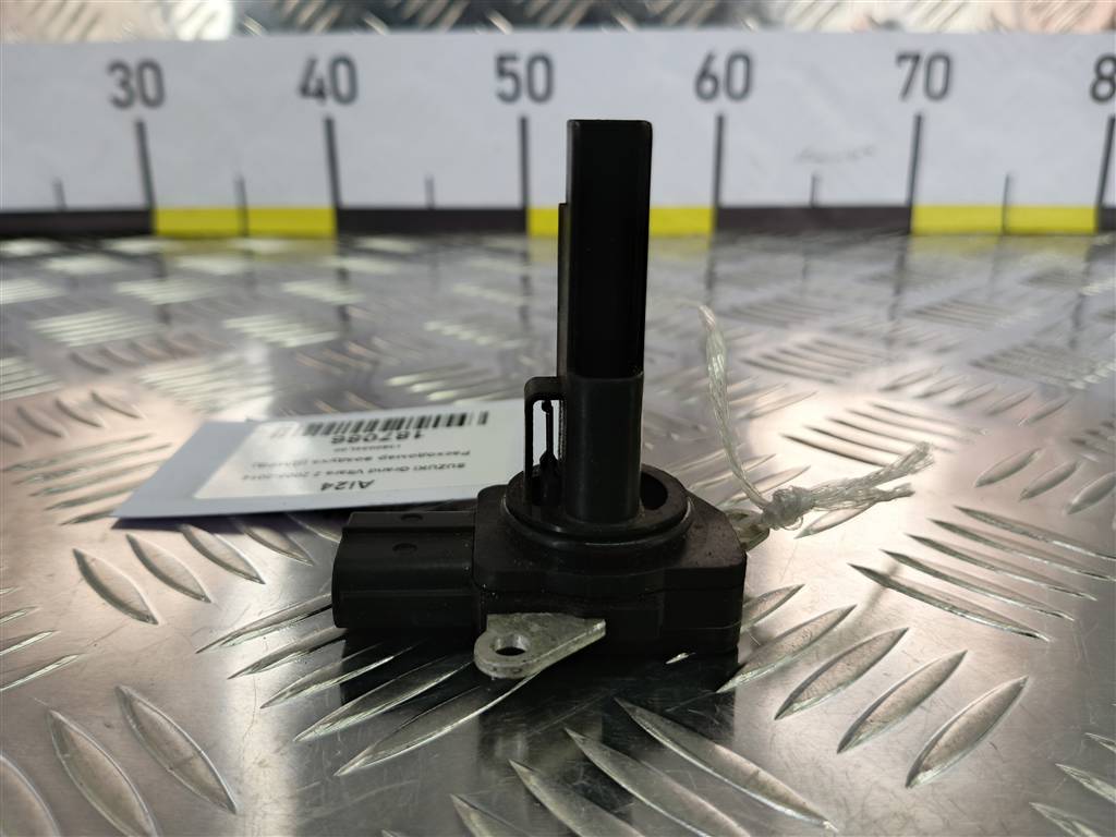 расходомер воздуха (дмрв) SUZUKI Grand Vitara 2.4 MT (169 л.с.)Grand Vitara  II рестайлинг (2008—2012) Внедорожник 1380054L00, 2010 рублей, Москва