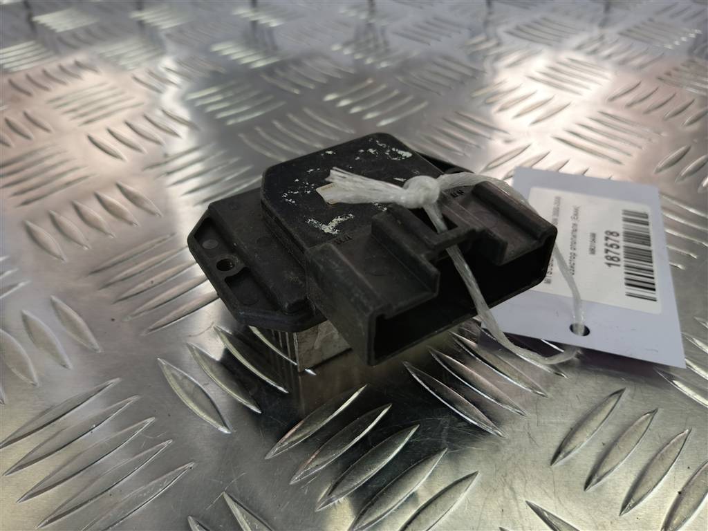 резистор отопителя (ежик) MITSUBISHI PAJERO  MR315499, 630 рублей, Москва