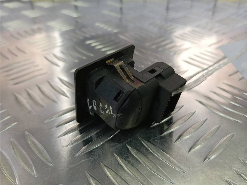 кнопка регулировки зеркал LAND ROVER FREELANDER  YUH100270LNF, 860 рублей, Москва