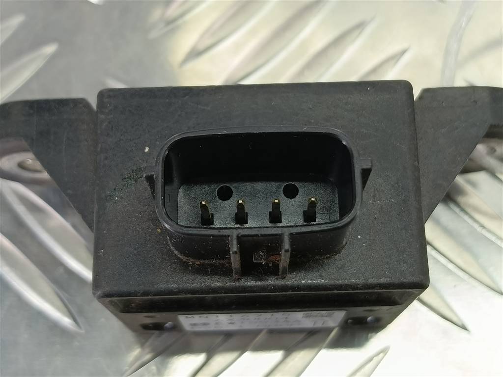 датчик ускорения MITSUBISHI L200  2.5 DI-D MT (136 л.с.)L200  IV (2006—2014) Пикап MN116715, 750 рублей, Москва