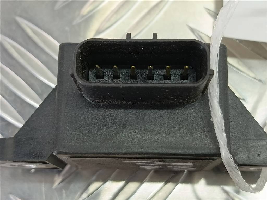 датчик ускорения MAZDA 6  GJ6E437Y1, 630 рублей, Москва