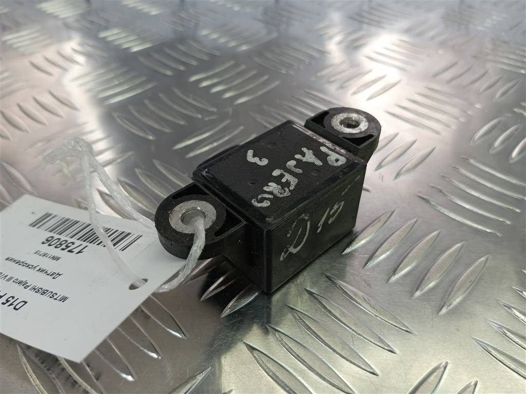 датчик ускорения MITSUBISHI PAJERO  MN116715, 750 рублей, Москва