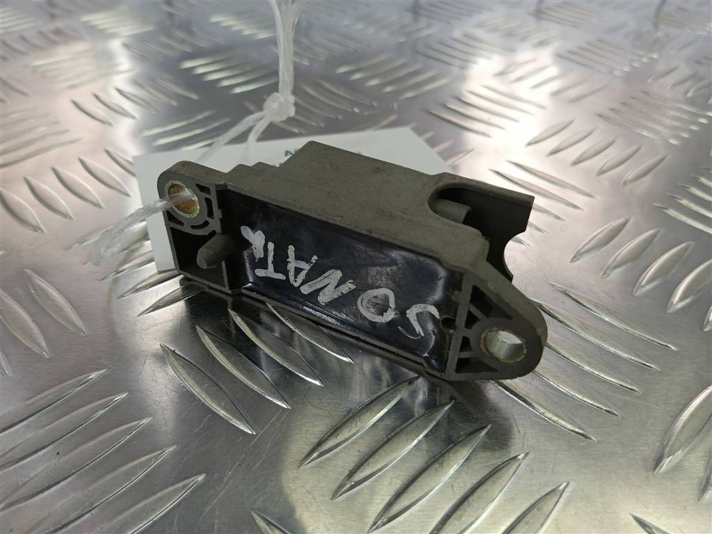 датчик удара (air bag) Hyundai SONATA 2.0 AT (144 л.с.)Sonata  V (2004—2007) Седан 959203D000, 520 рублей, Москва