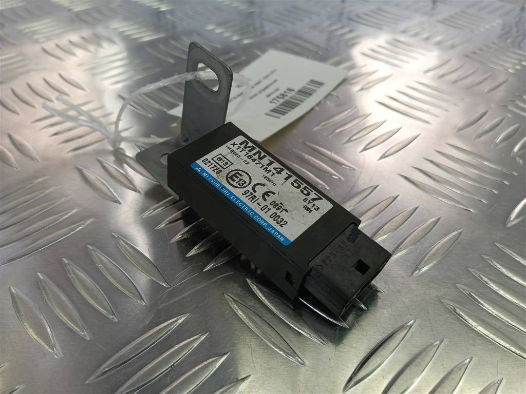 блок управления MITSUBISHI L200  2.5 DI-D MT (136 л.с.)L200  IV (2006—2014) Пикап MN141557, 750 рублей, Москва