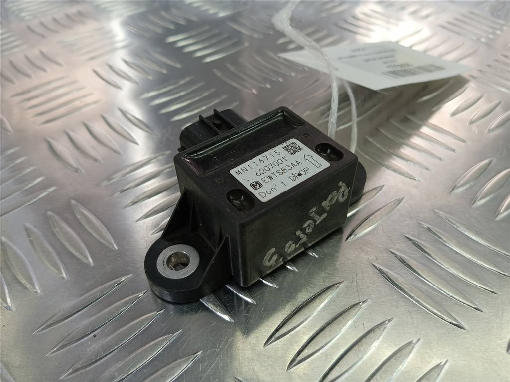 датчик ускорения MITSUBISHI PAJERO  MN116715, 750 рублей, Москва