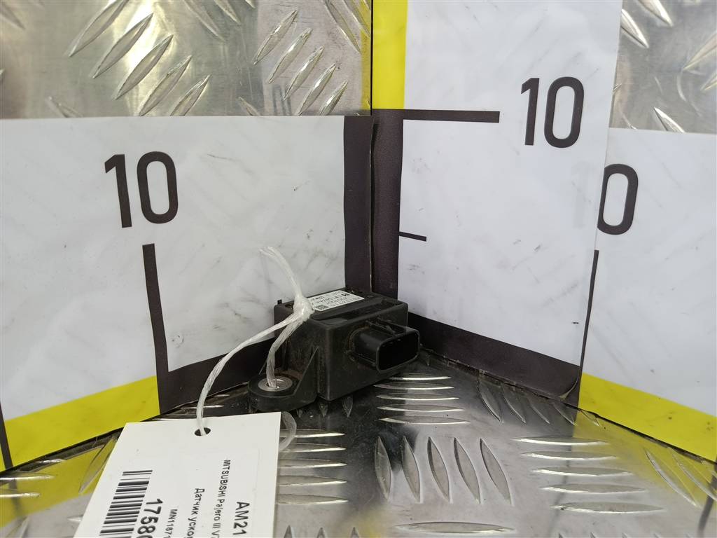 датчик ускорения MITSUBISHI PAJERO  MN116715, 750 рублей, Москва