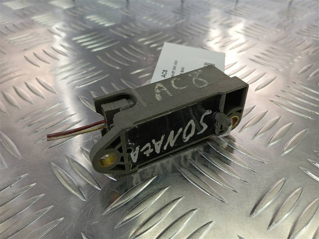 датчик удара (air bag) Hyundai SONATA 2.0 AT (144 л.с.)Sonata  V (2004—2007) Седан 959203D000, 520 рублей, Москва