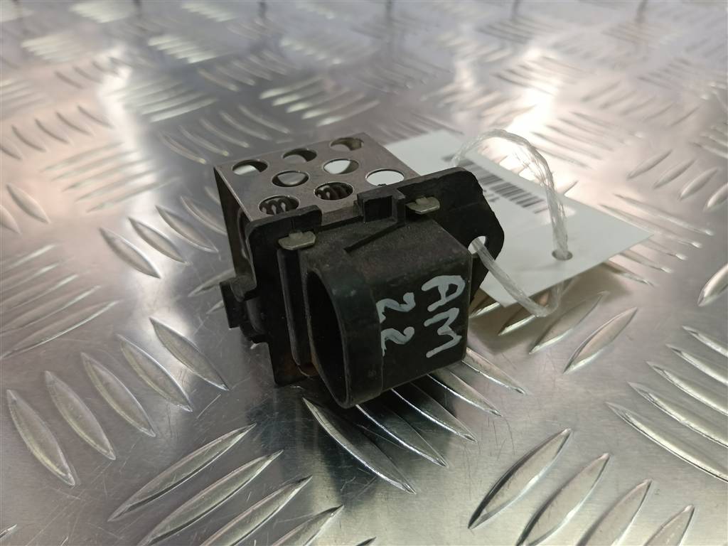 блок управления вентилятором Renault   8200045082, 2700 рублей, Москва