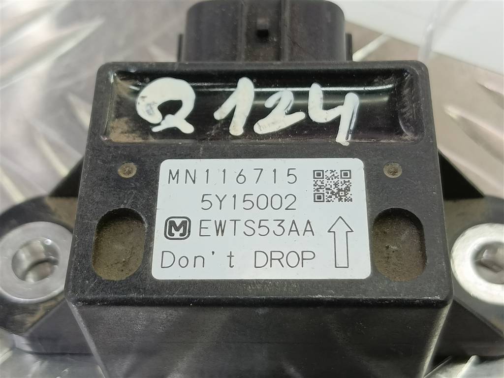 датчик ускорения MITSUBISHI L200  2.5 DI-D MT (136 л.с.)L200  IV (2006—2014) Пикап MN116715, 750 рублей, Москва