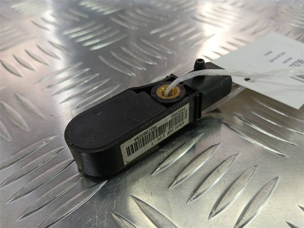 датчик удара (air bag) Hyundai   9592010000, 980 рублей, Москва