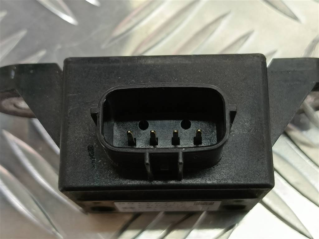 датчик ускорения MITSUBISHI L200  2.5 DI-D MT (136 л.с.)L200  IV (2006—2014) Пикап MN116715, 750 рублей, Москва