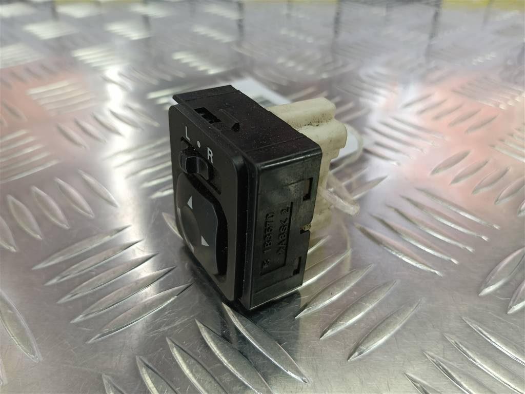 кнопка регулировки зеркал MITSUBISHI LANCER  MR417977, 520 рублей, Москва