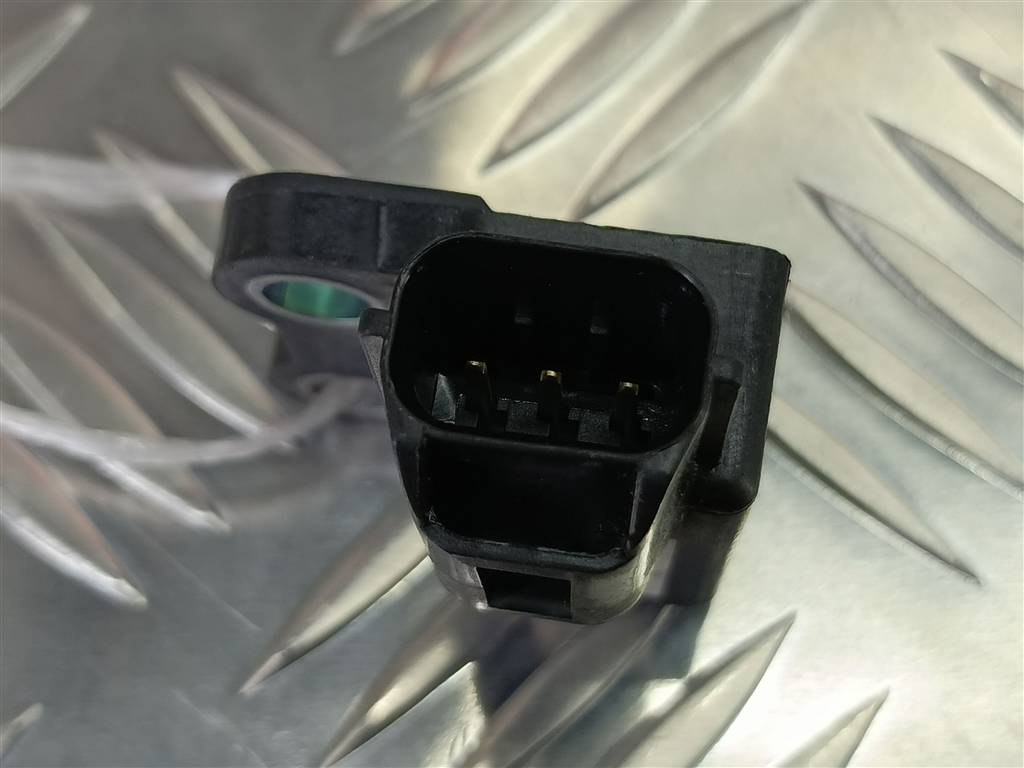 датчик ускорения SUZUKI SX4 1.6 4WD MT (112 л.с.)SX4  I рестайлинг (2009—2014) Внедорожник 33945-82C10, 630 рублей, Москва