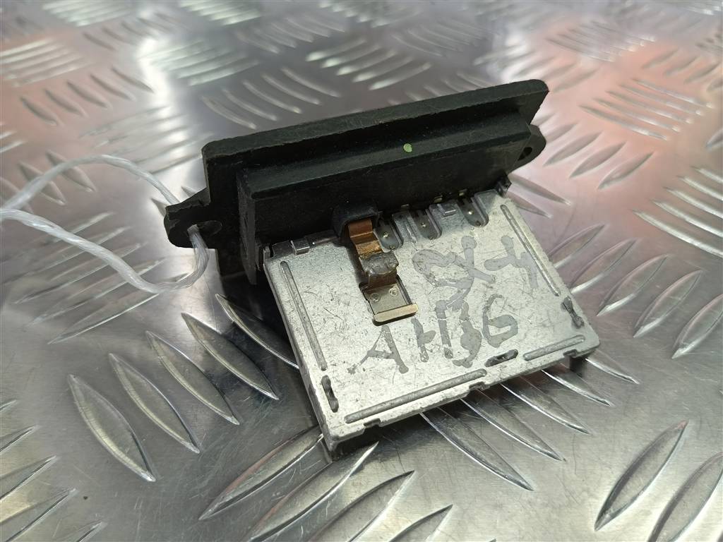 резистор отопителя (ежик) SUZUKI SX4 1.6 MT (125 л.с.)Swift  III (2004—2011) Хетчбэк 7414080J01, 520 рублей, Москва