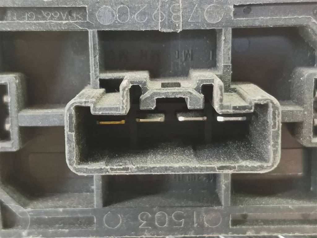 резистор отопителя (ежик) SUZUKI SX4 1.6 MT (125 л.с.)Swift  III (2004—2011) Хетчбэк 7414080J01, 520 рублей, Москва