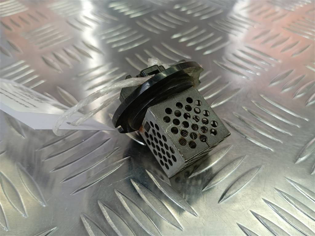 резистор отопителя (ежик) SUZUKI JIMNY  7414081A00, 860 рублей, Москва