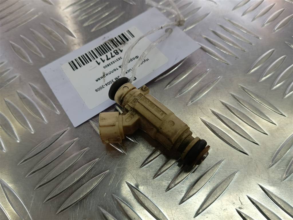 форсунка топливная Hyundai TUCSON 2.0 MT (140 л.с.)Tucson  I (2004—2011) Внедорожник 3531023600, 1210 рублей, Москва