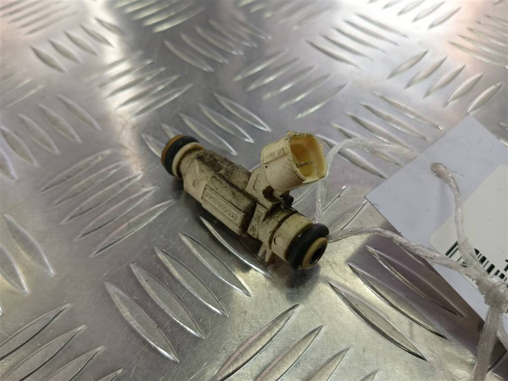 форсунка топливная Hyundai TUCSON 2.0 MT (140 л.с.)Tucson  I (2004—2011) Внедорожник 3531023600, 1210 рублей, Москва