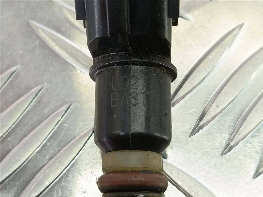 форсунка топливная HONDA CR-V 2.0 AT (150 л.с.)CR-V  II (2001—2004) Внедорожник 16450RAAA01, 750 рублей, Москва