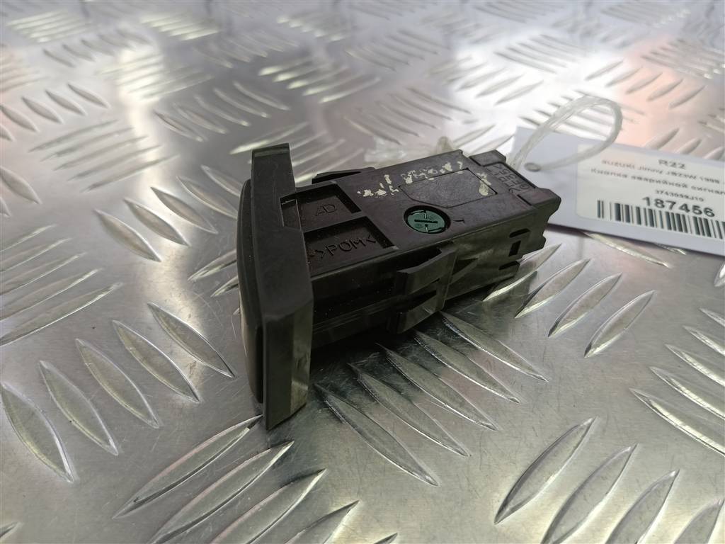 кнопка аварийной сигнализации SUZUKI JIMNY Jimny 3743059J10, 750 рублей, Москва