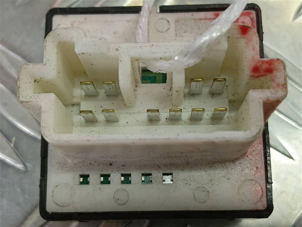 кнопка регулировки зеркал MITSUBISHI LANCER  MR417977, 520 рублей, Москва