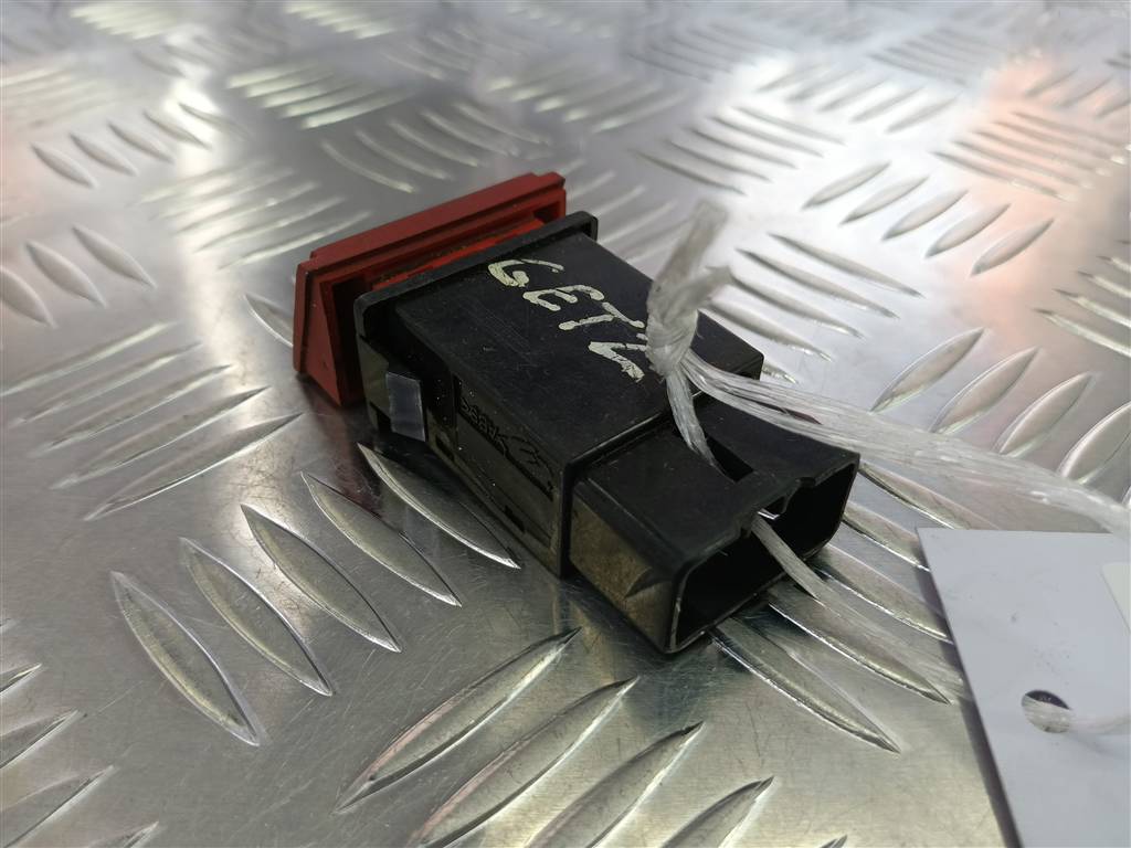 кнопка аварийной сигнализации Hyundai GETZ  937901C000, 520 рублей, Москва