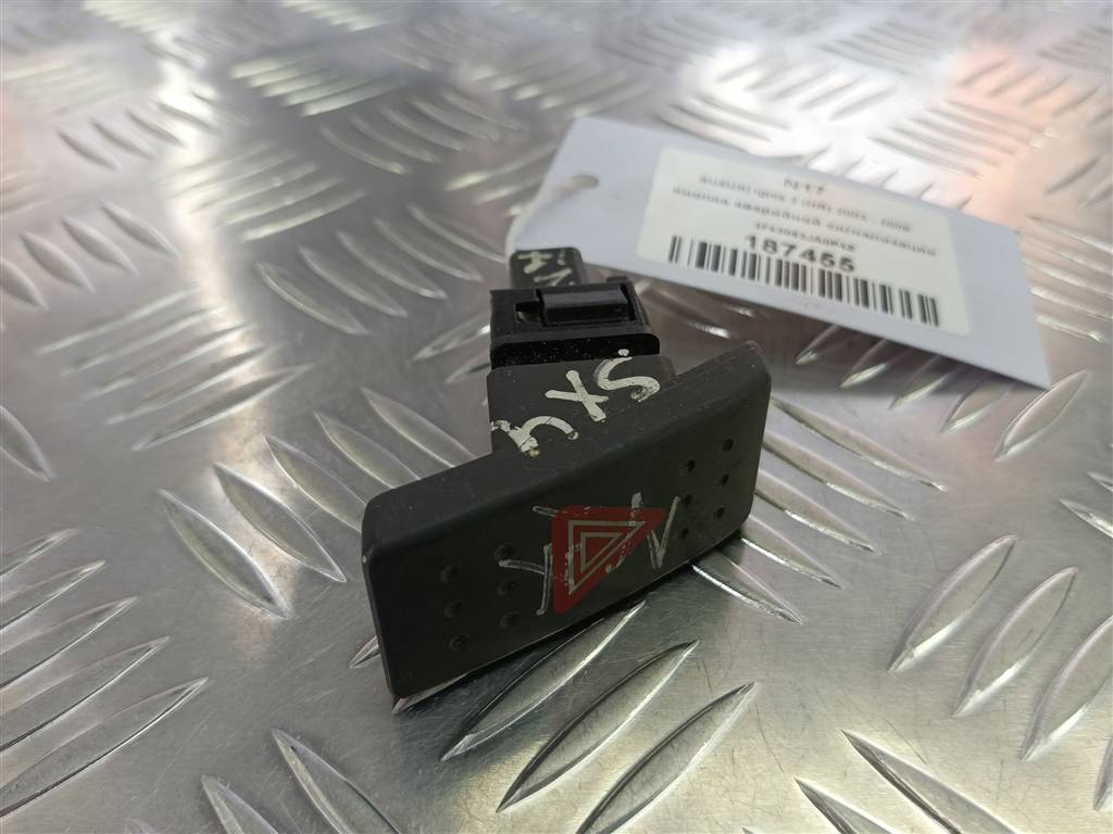 кнопка аварийной сигнализации SUZUKI IGNIS 1.5 MT (99 л.с.)Ignis  II (2003—2008) Хетчбэк 3743062JA0P4Z, 520 рублей, Москва