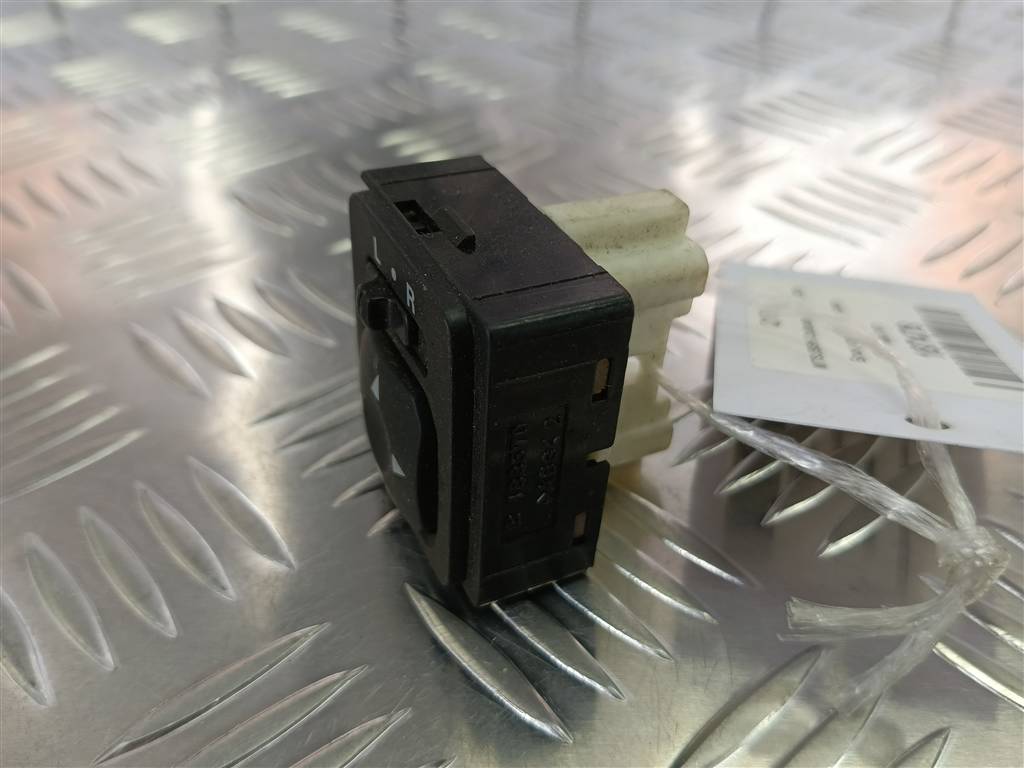 кнопка регулировки зеркал MITSUBISHI OUTLANDER  MR417977, 520 рублей, Москва