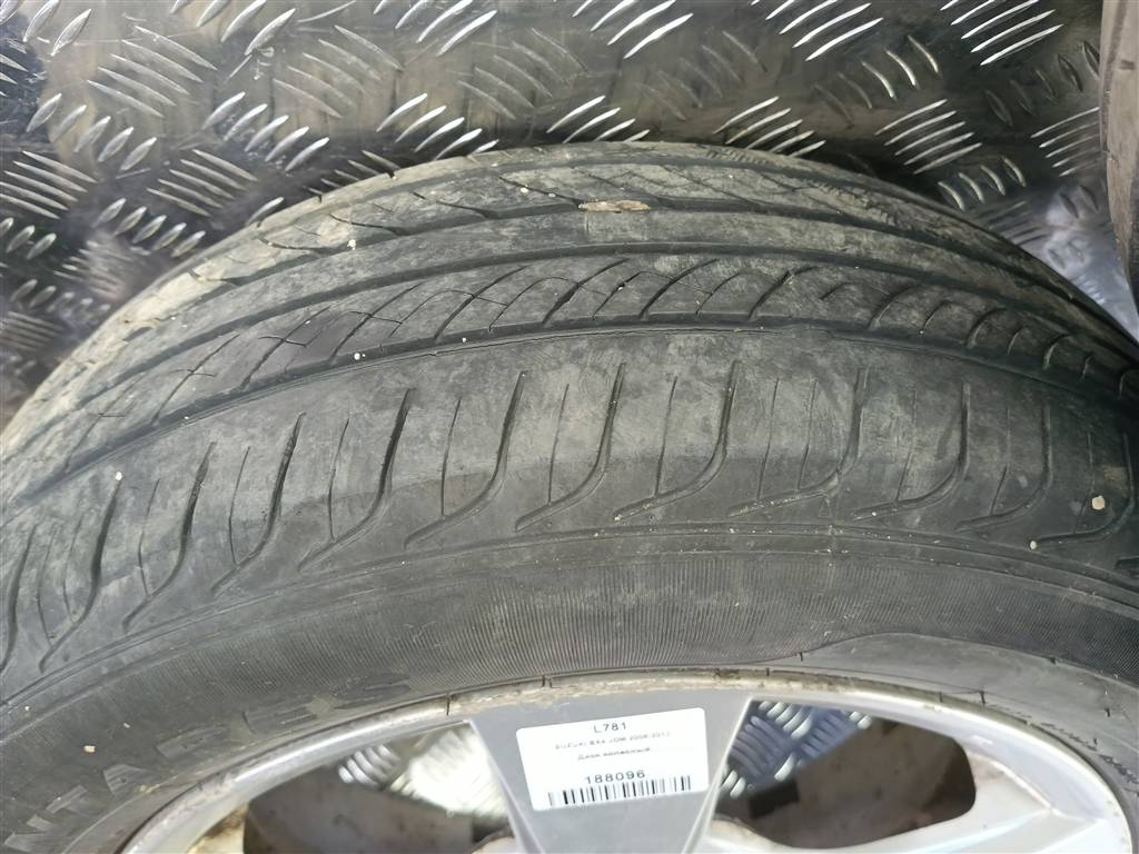 диск колесный SUZUKI SX4 1.6 4WD MT (112 л.с.)SX4  I рестайлинг (2009—2014) Внедорожник, 29150 рублей, Москва