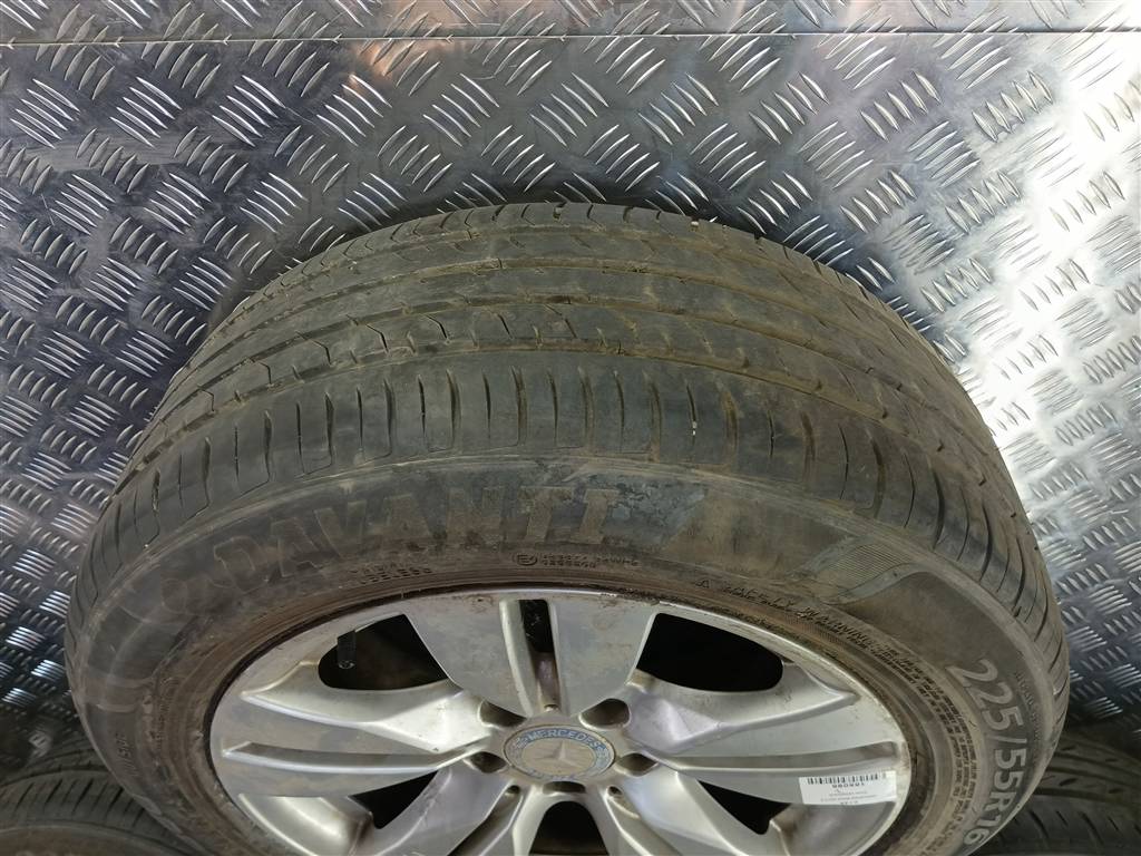 диск колесный MERCEDES-BENZ E-класс E 220d 2.1 5G-Tronic (170 л.с.)E-класс  W212/S212/C207/A207 (2009—2013) Седан, 23400 рублей, Москва