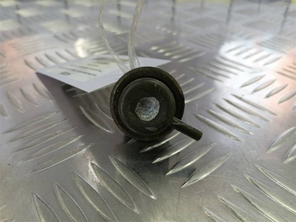 датчик давления топлива Hyundai SANTA FE  3530138300A, 1210 рублей, Москва