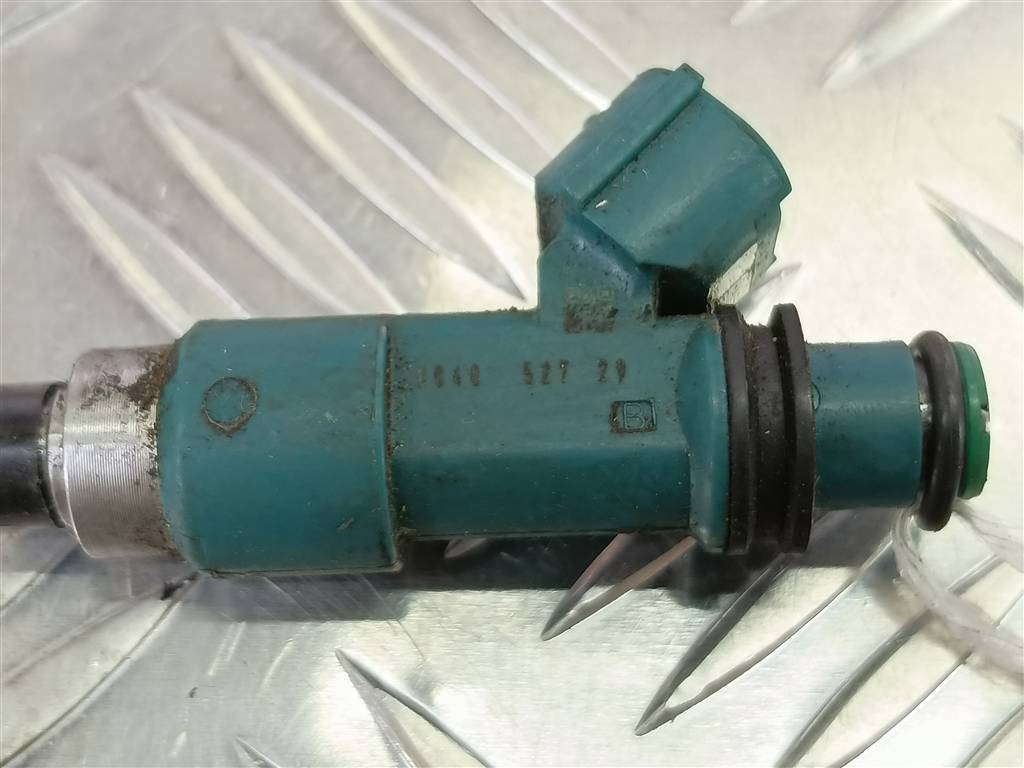 форсунка топливная SUZUKI Grand Vitara 2.0 4WD MT (140 л.с.)Grand Vitara  II (2005—2008) Внедорожник 1571065J00, 750 рублей, Москва