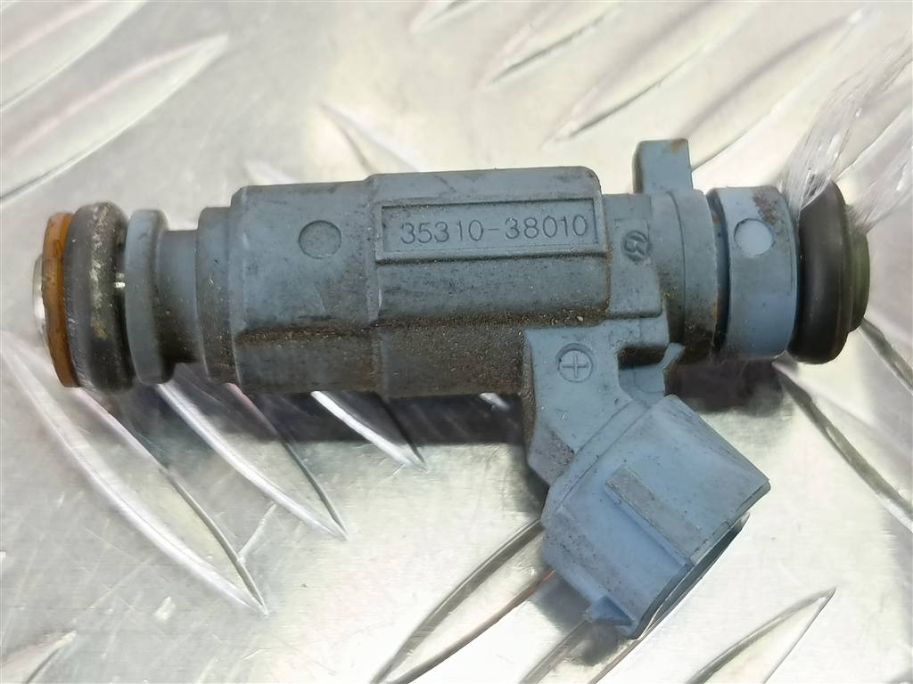 форсунка топливная Hyundai SANTA FE  3531038010, 1670 рублей, Москва