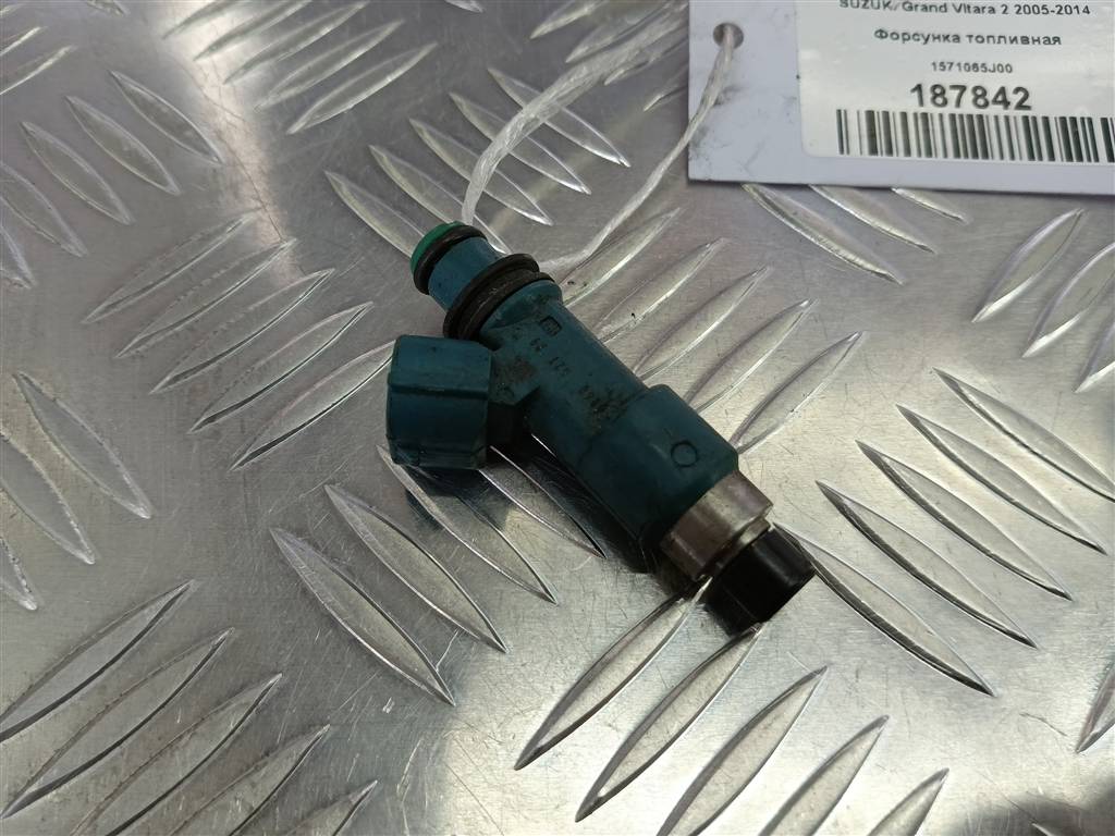 форсунка топливная SUZUKI Grand Vitara 2.0 4WD MT (140 л.с.)Grand Vitara  II (2005—2008) Внедорожник 1571065J00, 750 рублей, Москва