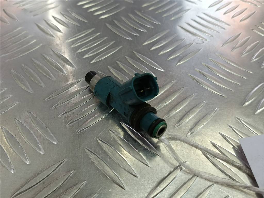 форсунка топливная SUZUKI Grand Vitara 2.0 4WD MT (140 л.с.)Grand Vitara  II (2005—2008) Внедорожник 1571065J00, 750 рублей, Москва