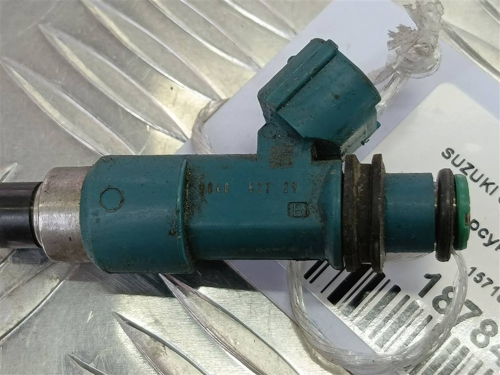 форсунка топливная SUZUKI Grand Vitara 2.0 4WD MT (140 л.с.)Grand Vitara  II (2005—2008) Внедорожник 1571065J00, 750 рублей, Москва