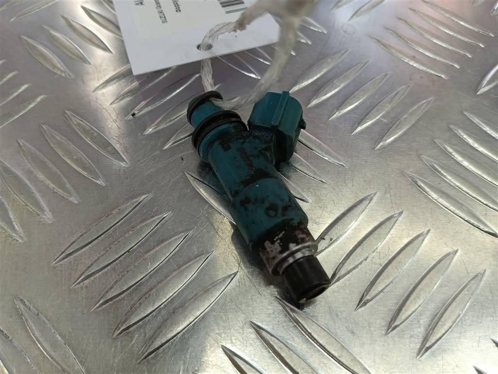 форсунка топливная SUZUKI Grand Vitara 2.0 4WD MT (140 л.с.)Grand Vitara  II (2005—2008) Внедорожник 1571065J00, 750 рублей, Москва